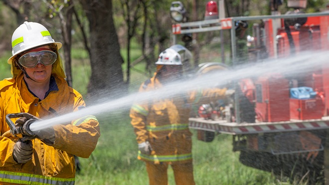 australian rural fire fighter